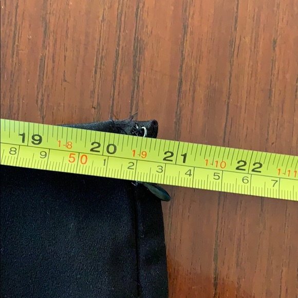 Black skirt with awesome swing. - Picture 5 of 6